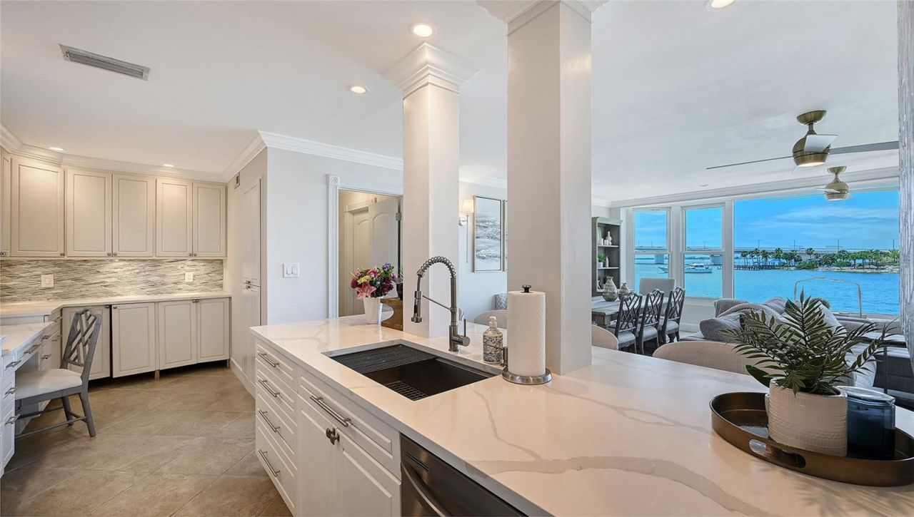 174 Golden Gate Point , Unit 22, Sarasota, FL 34236 Photo