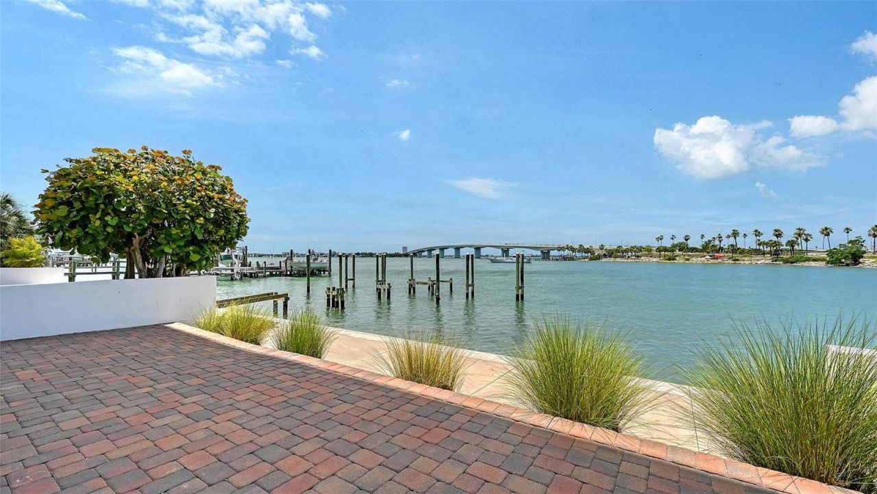 174 Golden Gate Point , Unit 22, Sarasota, FL 34236 Photo