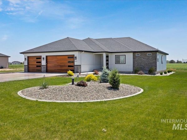 57 Victoria St, Jerome, ID 83338