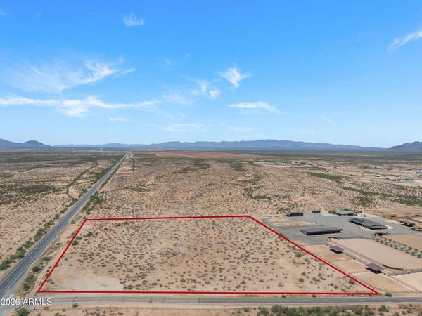 S Forepaugh Peak Road, Unit -, Wickenburg, AZ 85390