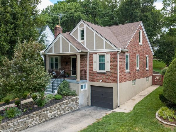 68 Greenbriar Avenue, Fort Mitchell, KY 41017