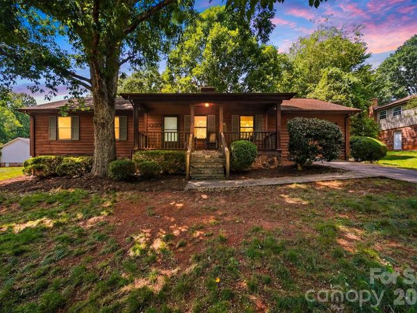 3315 23rd Street NE, Hickory, NC 28601