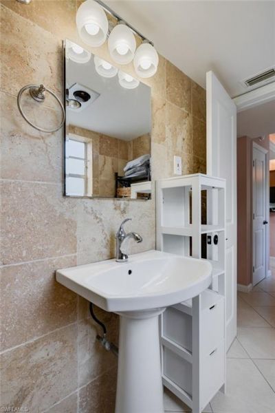 219 8th Ave S, Unit 219A, Naples, FL 34102 Photo