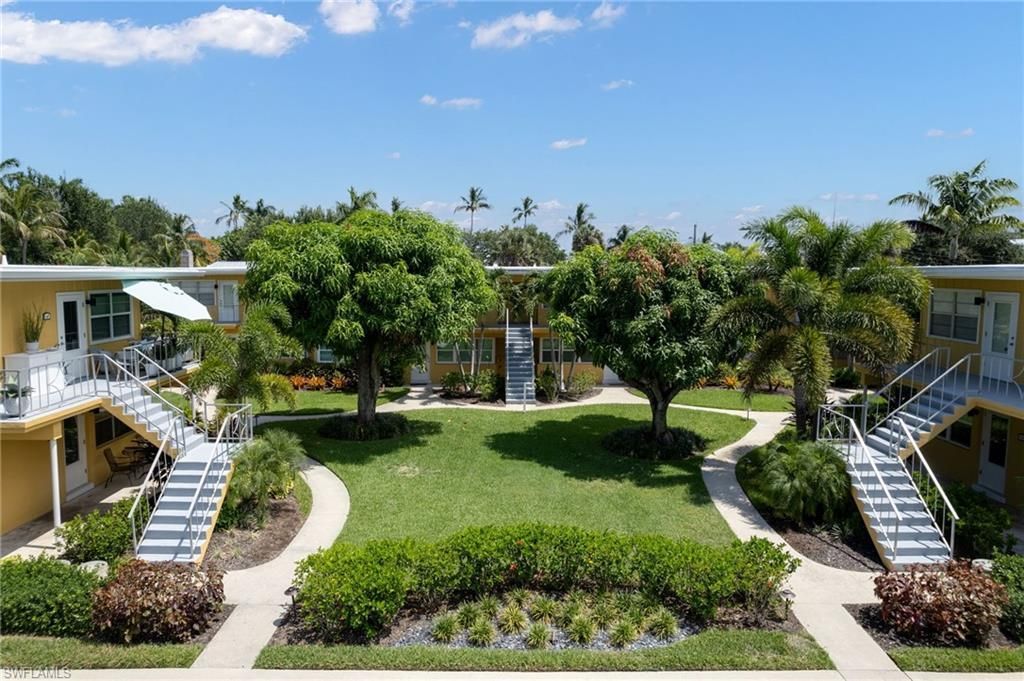 219 8th Ave S, Unit 219A, Naples, FL 34102 Photo