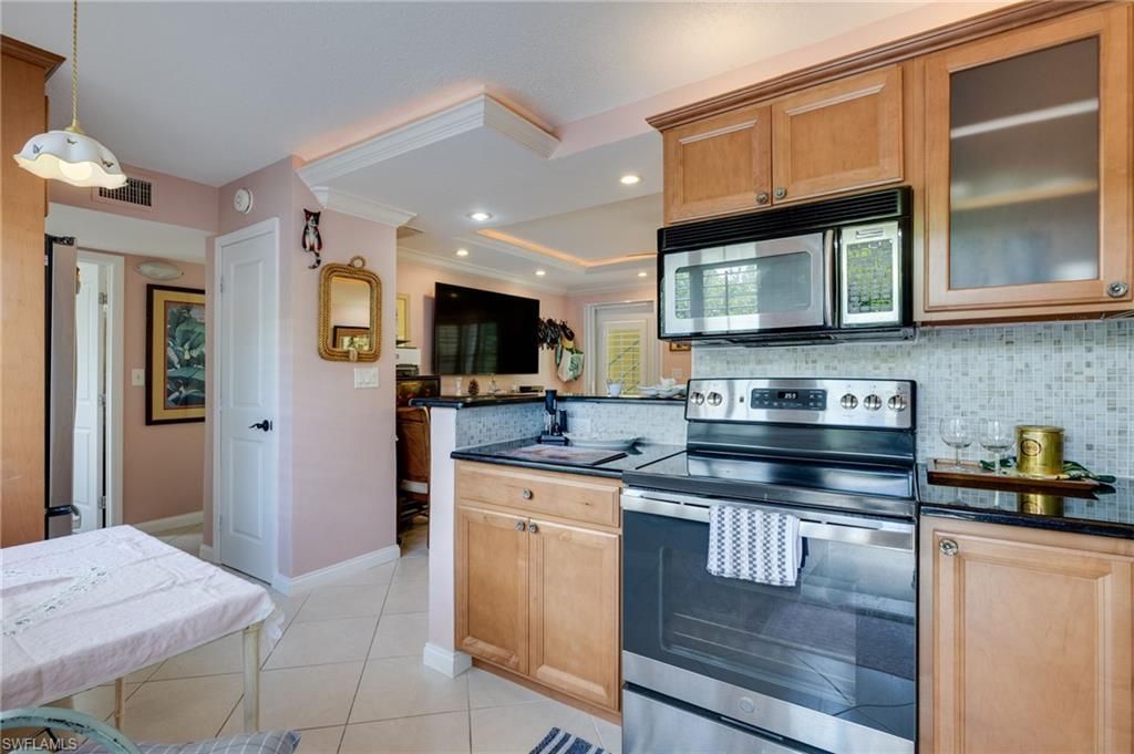 219 8th Ave S, Unit 219A, Naples, FL 34102 Photo