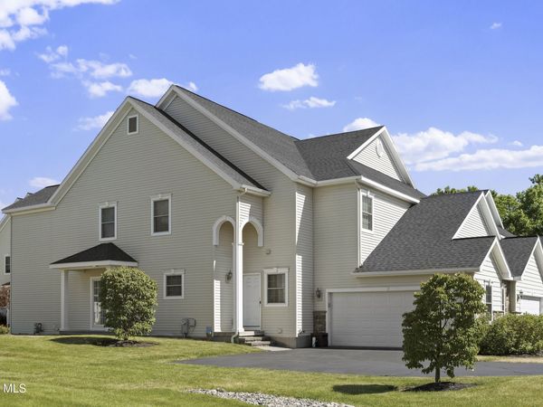 1 Milner Court, Albany, NY 12208
