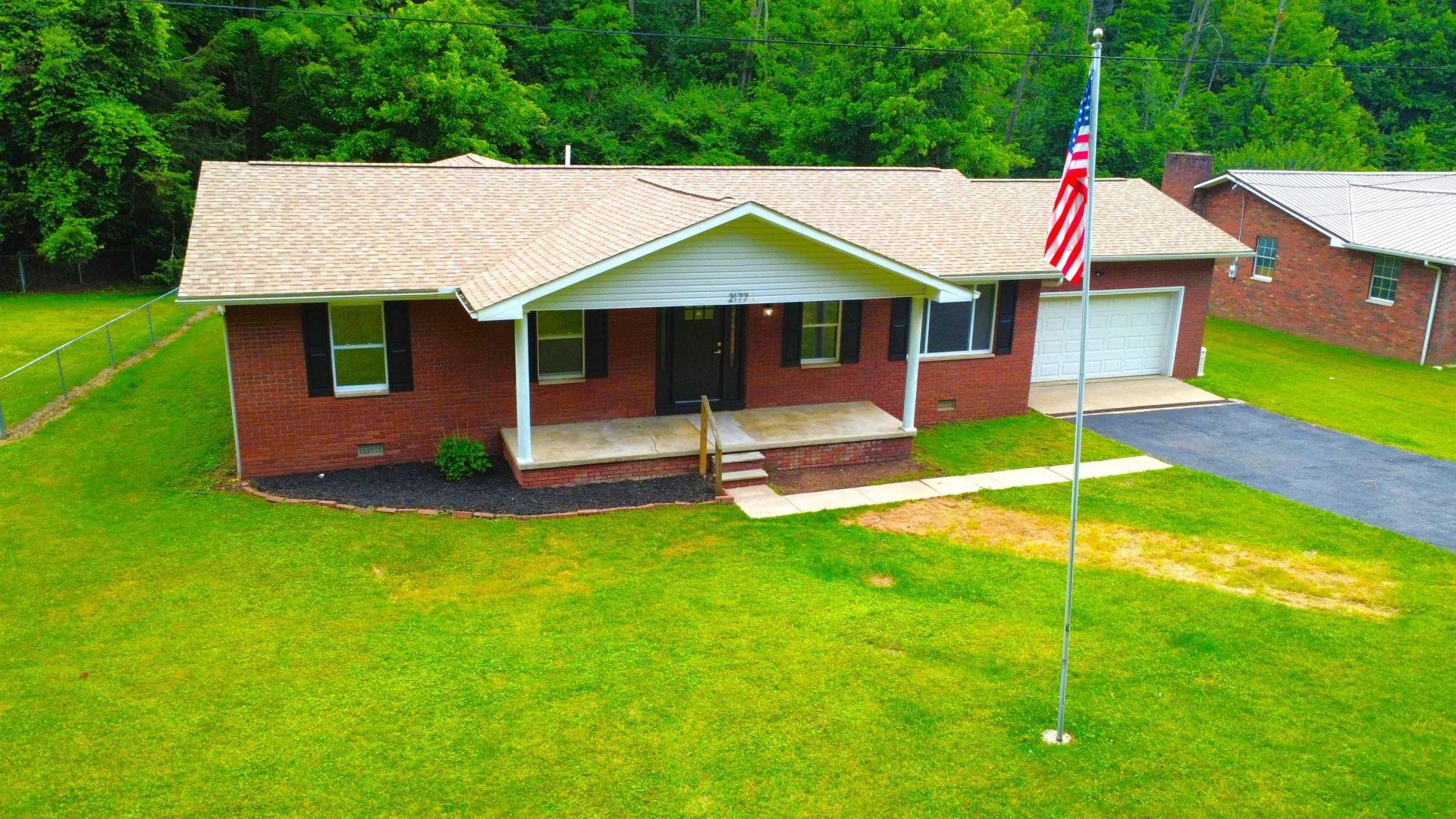2177 Miller Road, Huntington, WV 25701 Main Photo