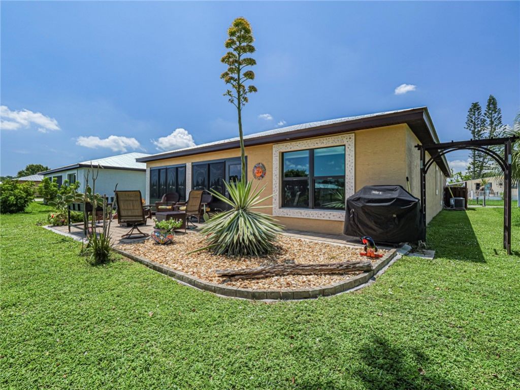 23 Arboles Del Norte, Fort Pierce, FL 34951 Photo