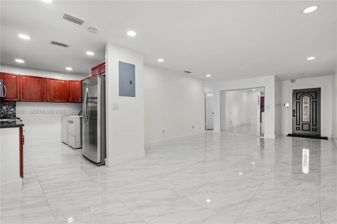 13522 SW 62nd St, Unit H-W, Miami, FL 33183 Photo