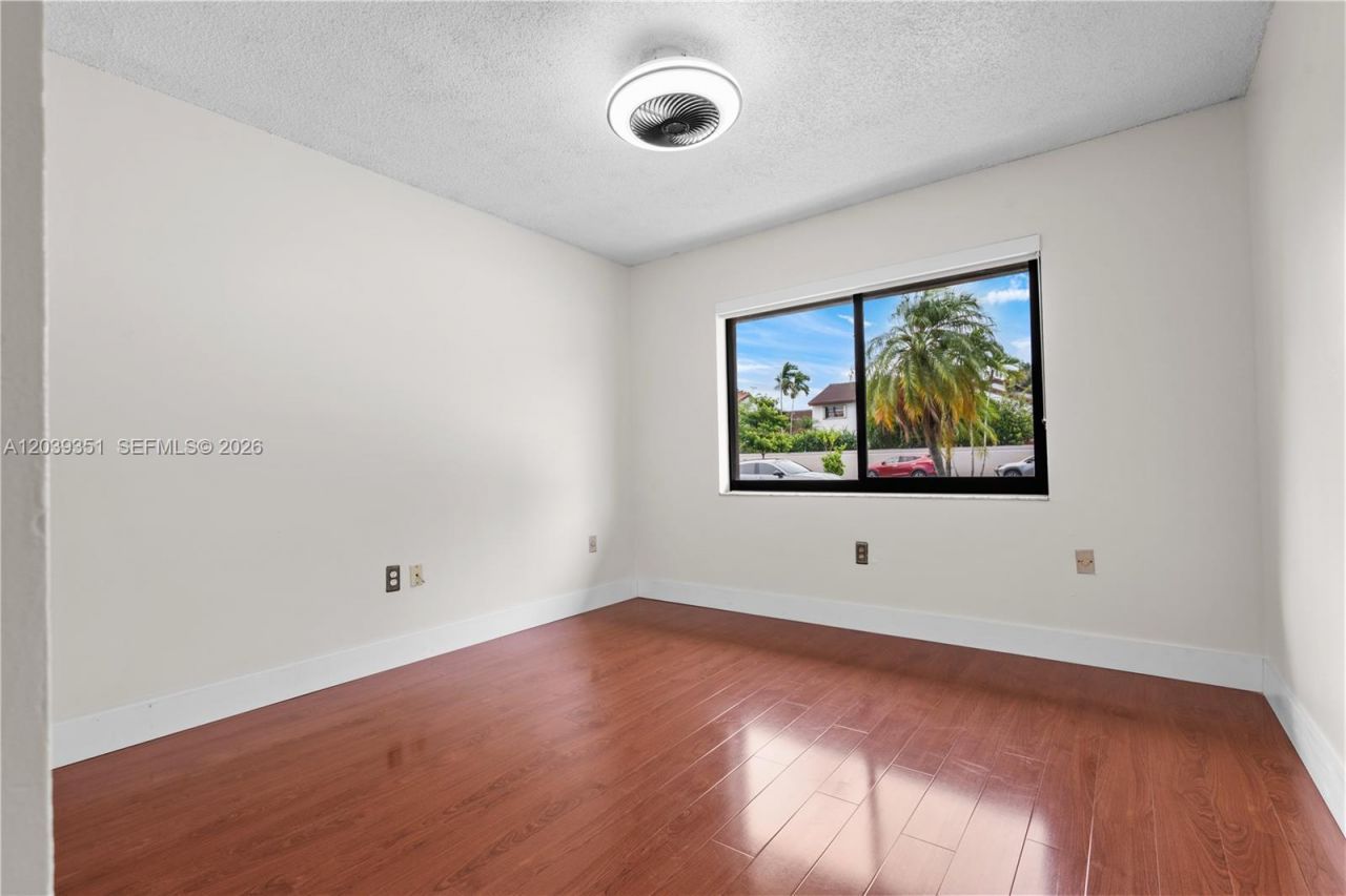 13522 SW 62nd St, Unit H-W, Miami, FL 33183 Photo