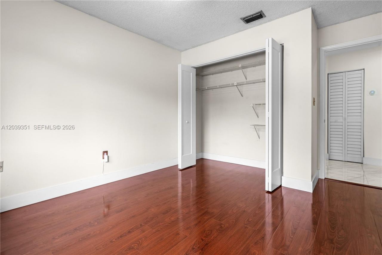 13522 SW 62nd St, Unit H-W, Miami, FL 33183 Photo