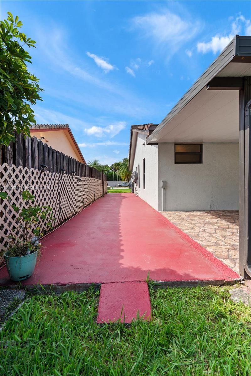 13522 SW 62nd St, Unit H-W, Miami, FL 33183 Photo