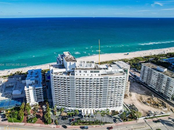 5401 Collins Ave, Unit 813, Miami Beach, FL 33140