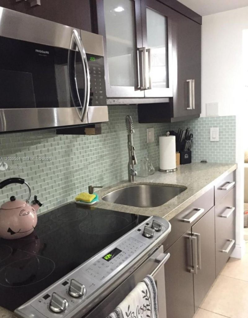 14005 SW 67th Ter , Unit -, Miami, FL 33183 Photo