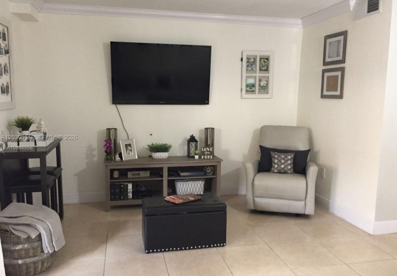 14005 SW 67th Ter , Unit -, Miami, FL 33183 Photo