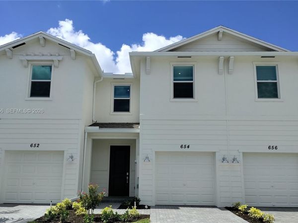 654 SE Lake Falls St , Unit 654, Port St. Lucie, FL 34984