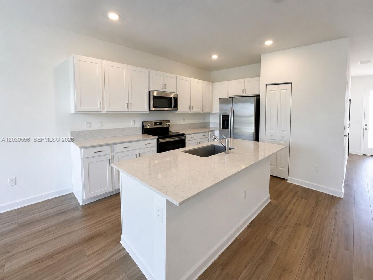 654 SE Lake Falls St, Unit 654, Port Saint Lucie, FL 34984 Photo