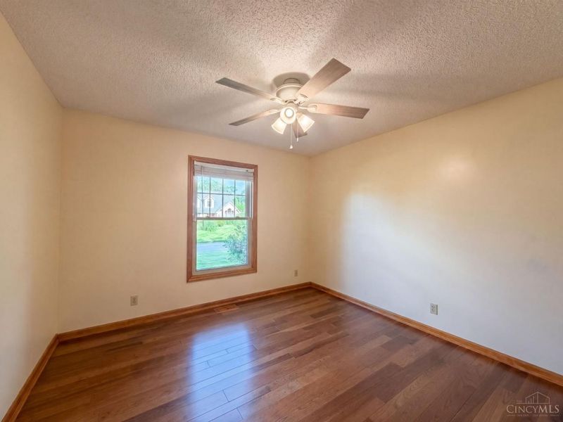 2129 Greenpine Drive, Springfield Twp., OH 45231 Photo 14