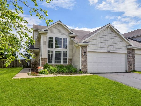 105 CATAMARAN Circle , Pingree Grove, IL 60140