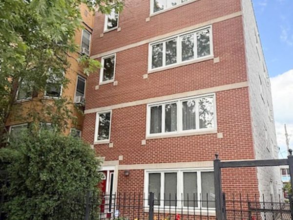 6051 N Mozart Street , Unit 4, Chicago, IL 60659