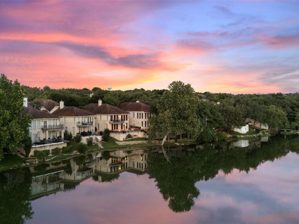 331 THE HILLS DR, Unit 10, Austin, TX 78738