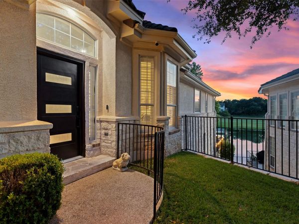 331 THE HILLS DR, Unit 10, Austin, TX 78738