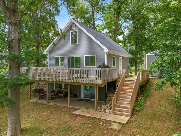 10911 Woodbrook Drive, Cement City, MI 49233