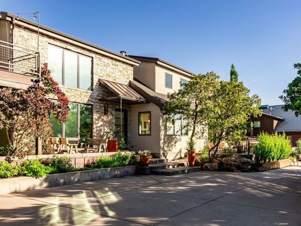 3756 E LOIS LN , Millcreek, UT 84124