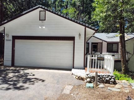 3205 Castlewood Cir, Pollock Pines, CA 95726 Photo