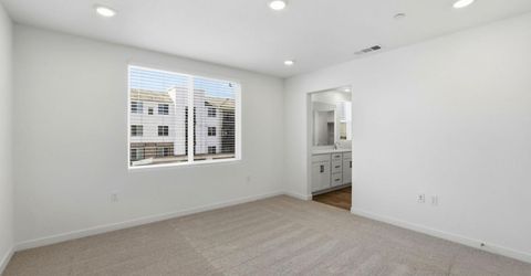 1251 Leonhardt Loop, Lincoln, CA 95648 Photo
