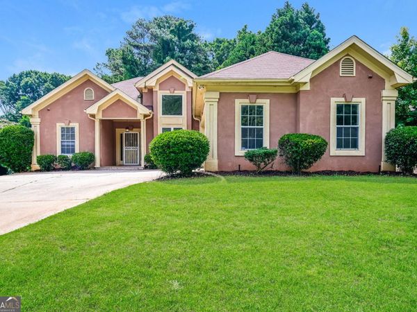 3427 Linecrest Road, Ellenwood, GA 30294