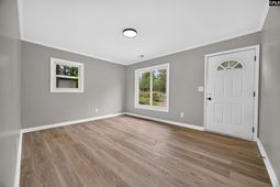516 Crane Church Road  photo 4