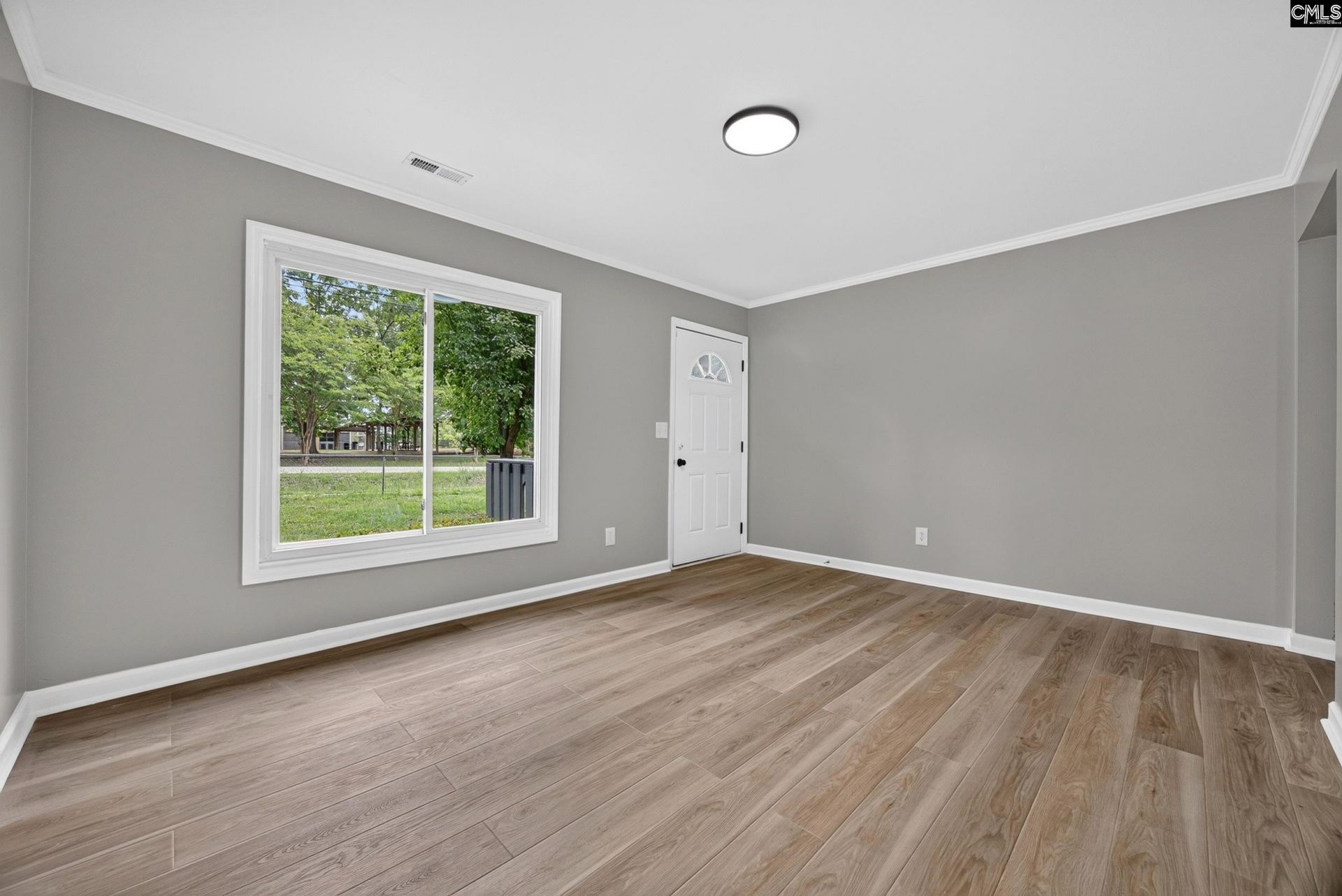 516 Crane Church Road  Photo 4