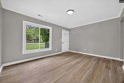 516 Crane Church Road  photo 4