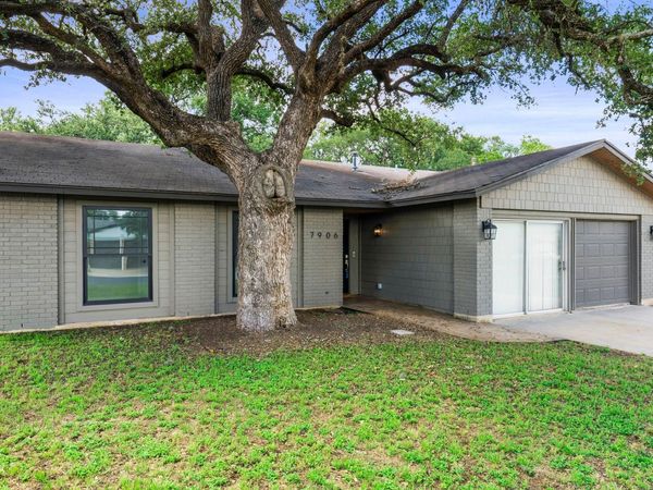 7906 Wycombe DR, Austin, TX 78749