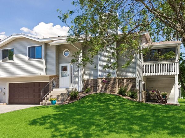 3430 Juliet Drive, Woodbury, MN 55125