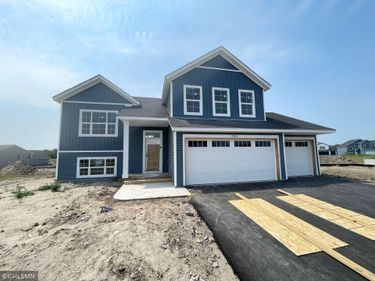 19862 Enfield Avenue N, Forest Lake, MN 55025