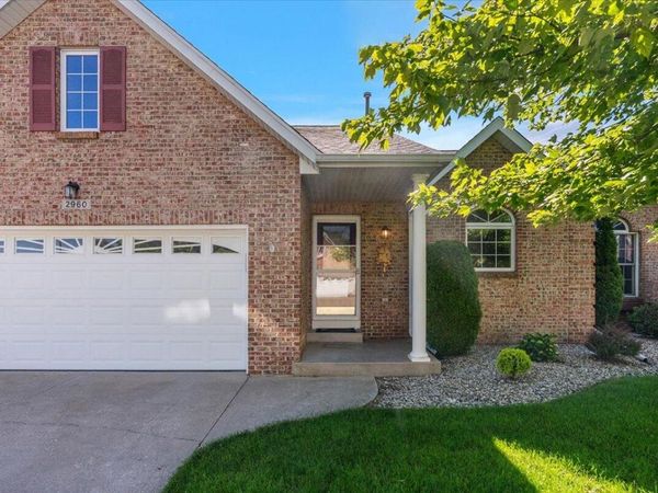 2960 Bentbrooke Drive, Holland, MI 49424