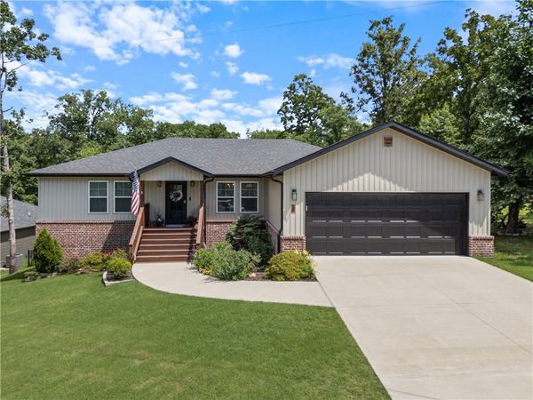 4 Callander Lane , Bella Vista, AR 72715