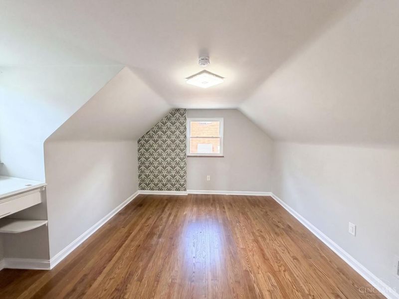 577 Lowell Avenue, Cincinnati, OH 45220 Photo 11