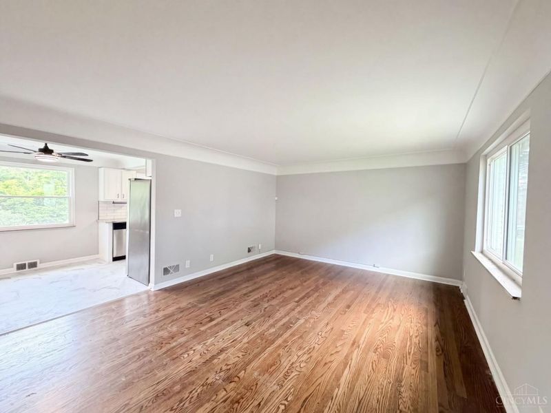 577 Lowell Avenue, Cincinnati, OH 45220 Photo 5