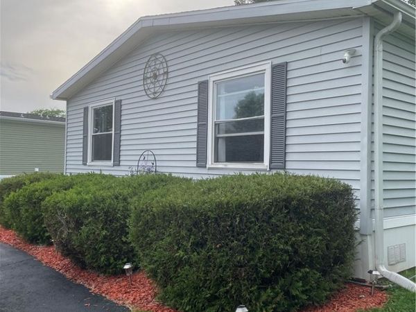 113 Trinity Drive , Holley, NY 14470