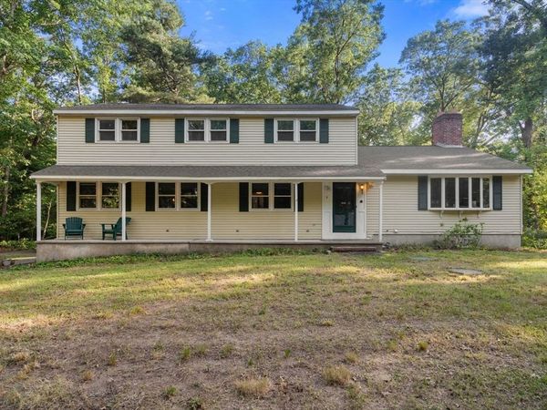 2 Whitney Dr, Sherborn, MA 01770