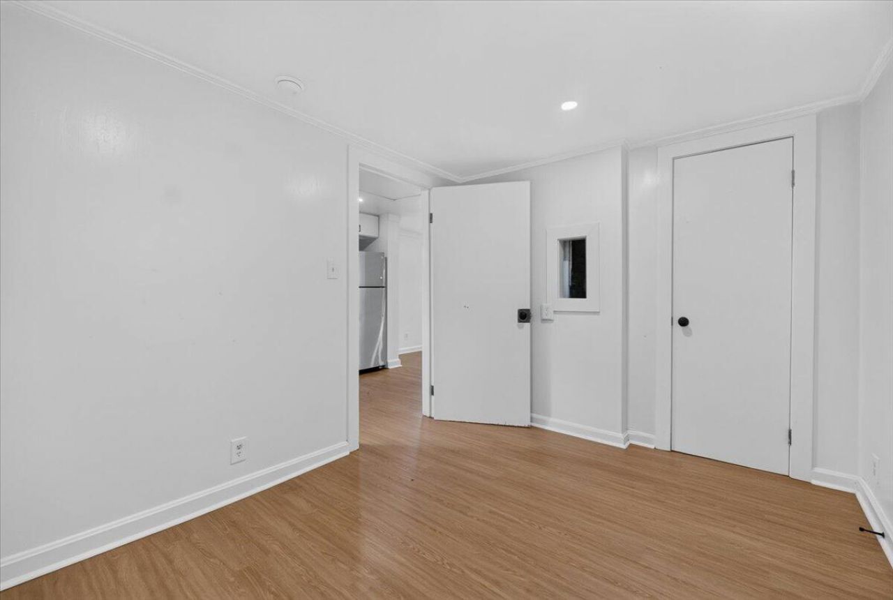2023 Hugo Avenue Photo 14