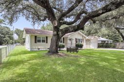2236 Woodland Shores Road photo 4