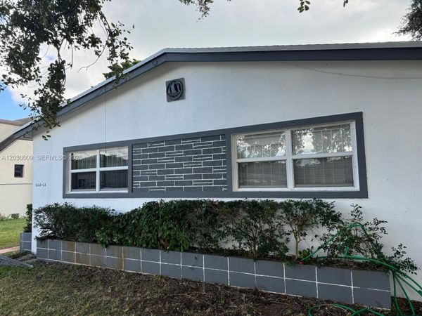 1226 NE 112th St , Unit 1226, Miami, FL 33161