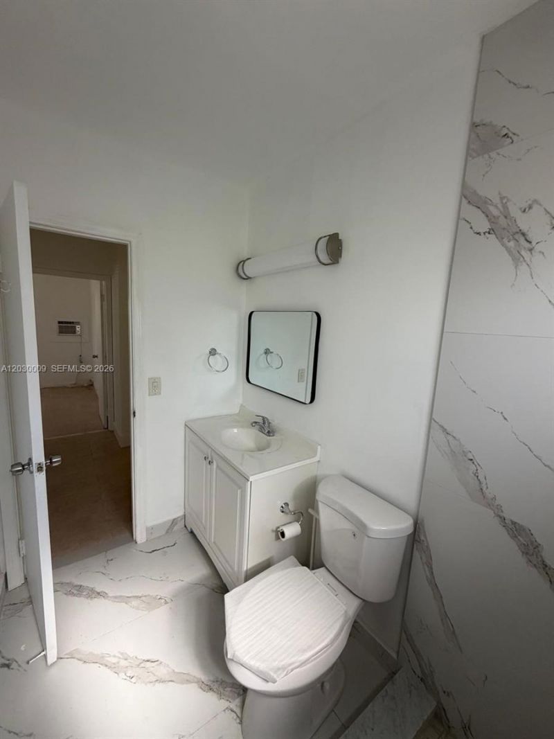 1226 NE 112th St, Unit 1226, Miami, FL 33161 Photo