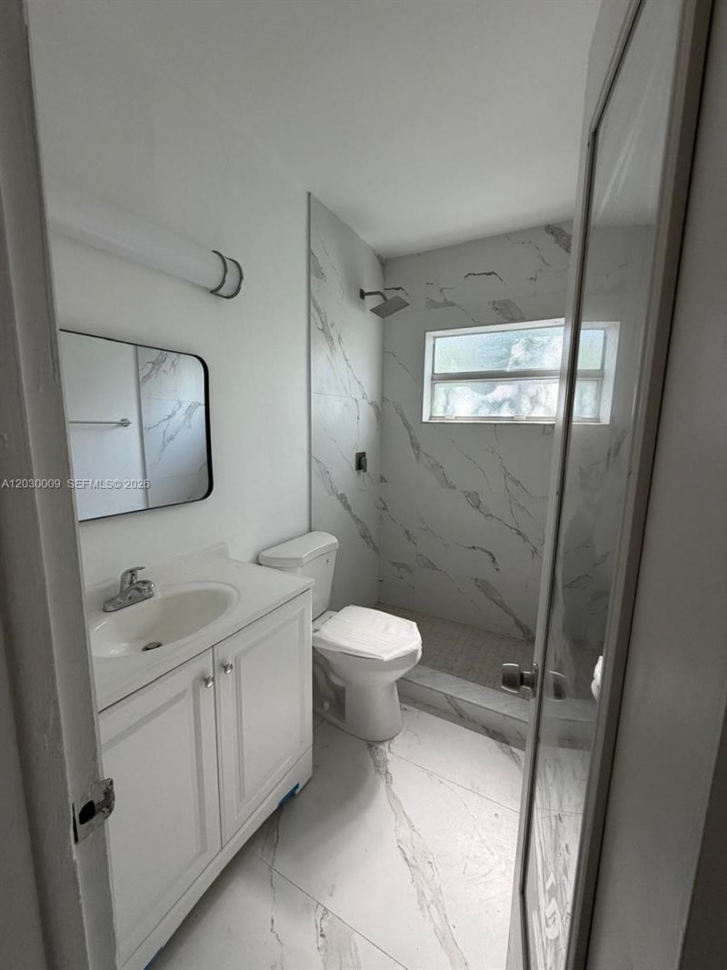 1226 NE 112th St, Unit 1226, Miami, FL 33161 Photo