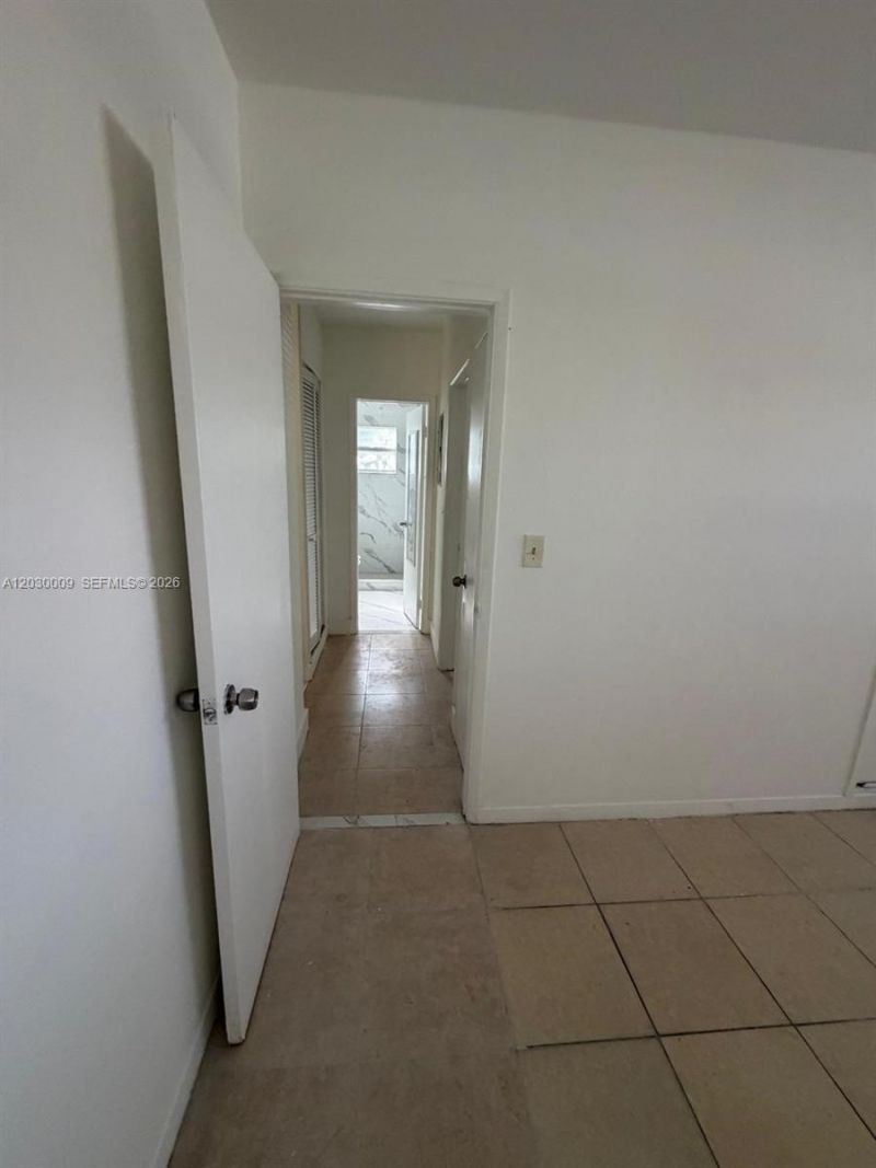 1226 NE 112th St, Unit 1226, Miami, FL 33161 Photo