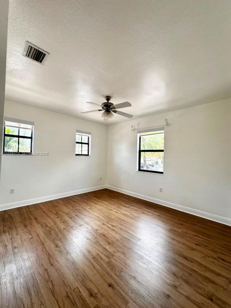 9825 NW 86th Ter , Doral, FL 33178 Photo